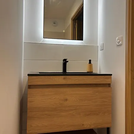 En Si Bon Chemin - D'etape Chemin 70 *